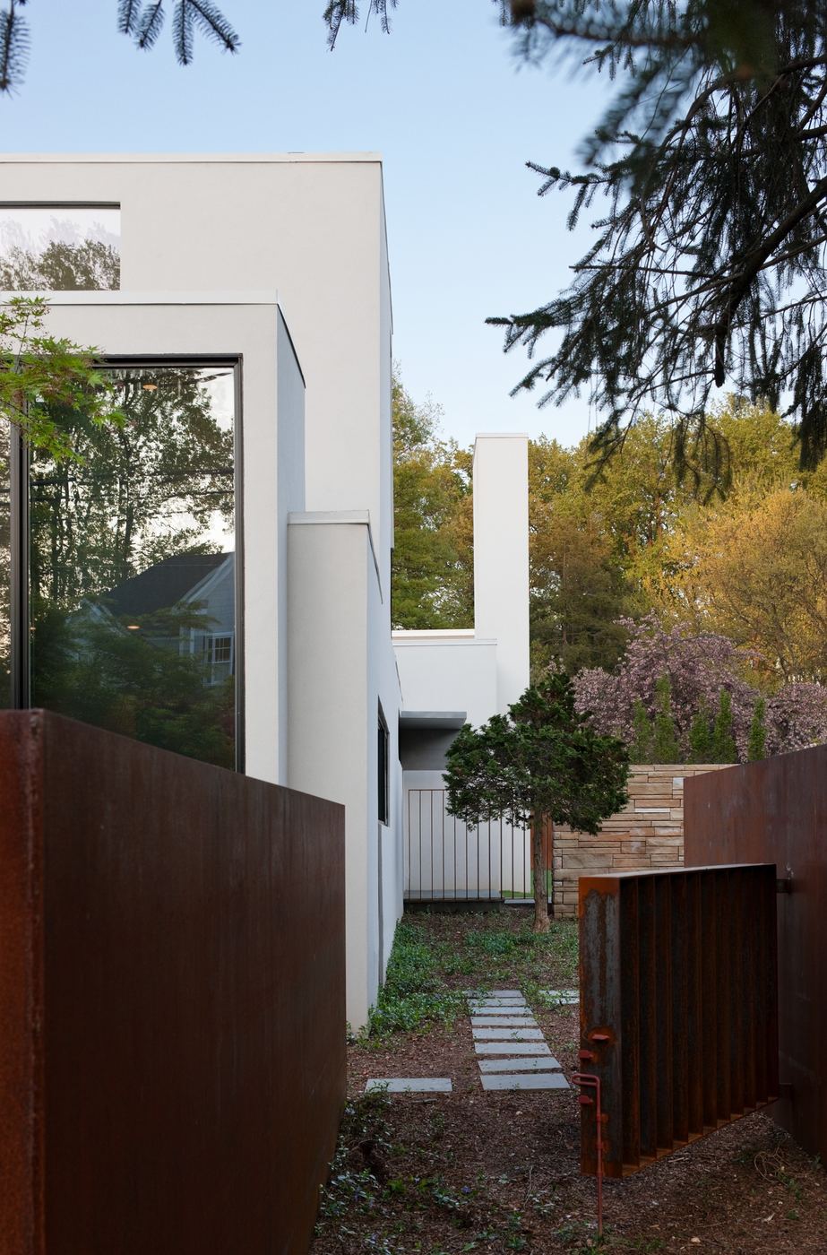 Jigsaw Residence by David Jameson, FAIA — built by Square One, Bethesda MD