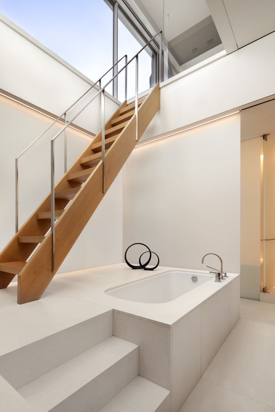 Logan Circle Penthouse by Dirk Denison / Todd Webb — Washington, DC — detail