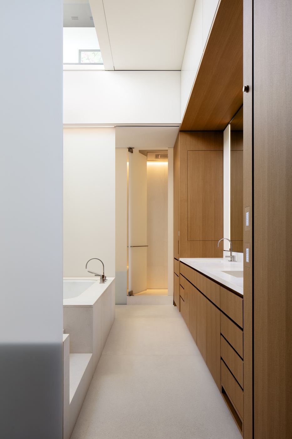 Logan Circle Penthouse by Dirk Denison / Todd Webb — Washington, DC